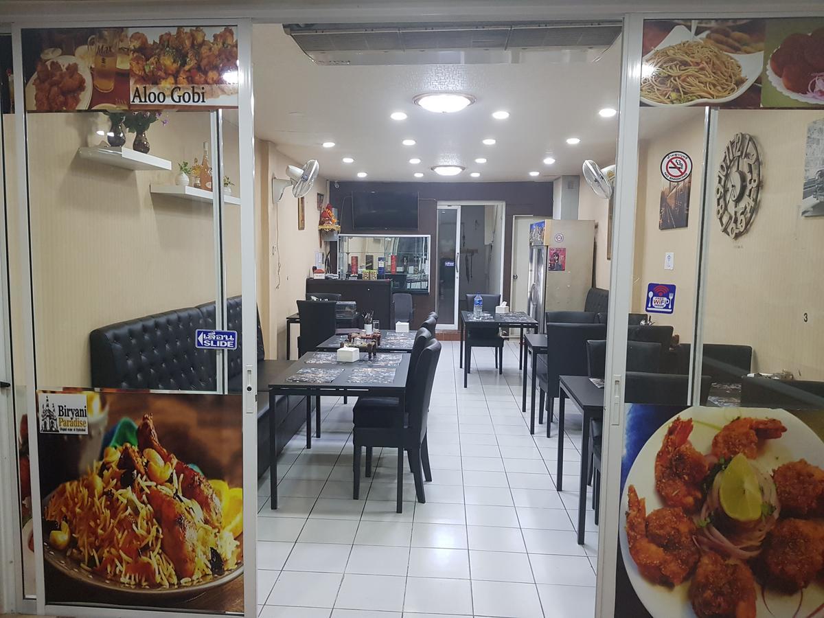 Royal Inn Kitchen And Bar Pattaya Buitenkant foto